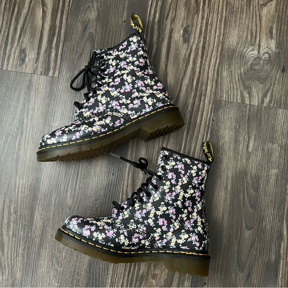 Dr. Martens Black Floral Air Wair Boots - Picture 8 of 15